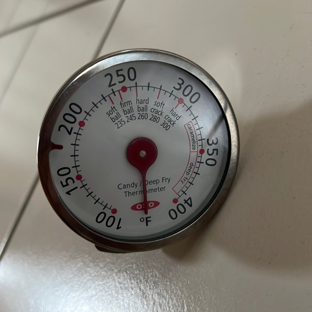 Oxo Candy/Deep Fry Temperatures Thermometer